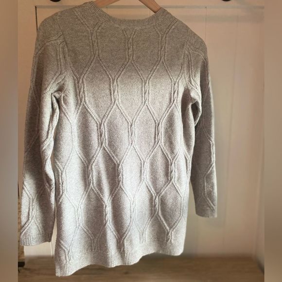 J. JILL CABLED CREW-NECK SWEATER TUNIC - SIZE SMALL PETITE - GREY HEATHER - Picture 2 of 9